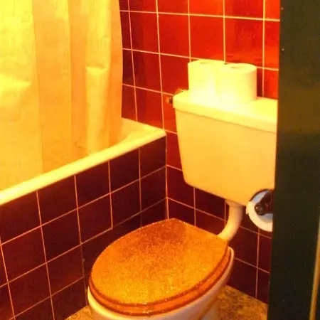 Hotel Heinzelmaennchen Cologne