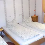 호텔 Heinzelmaennchen 2*