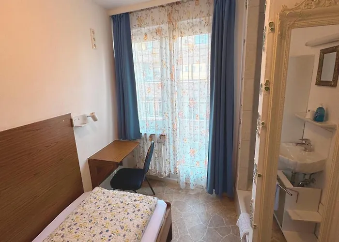 Hotel Heinzelmaennchen 2*