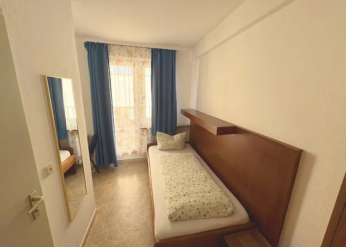 Hotel Heinzelmaennchen 2*