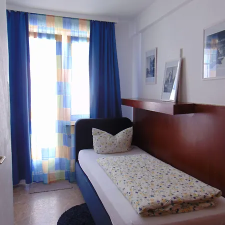 Hotel Heinzelmaennchen 2*