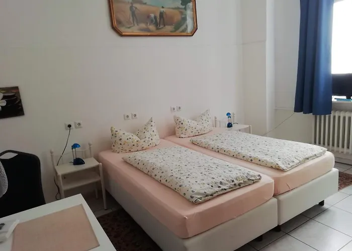 Heinzelmaennchen Hotel 2*